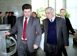 Трохи про успіхи нинішнього президента в складі уряду Азарова