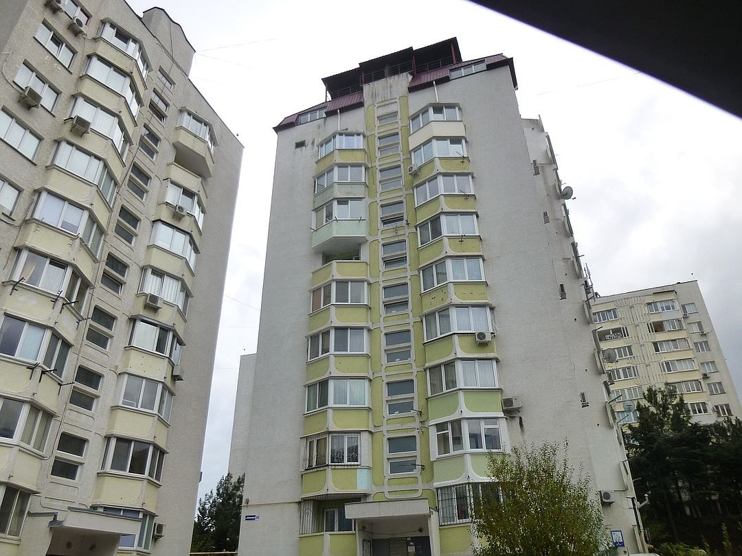 Экс-министр обороны Украины сдает в Крыму эллинги, а сотрудники СБУ получают российское гражданство 15 gelet14