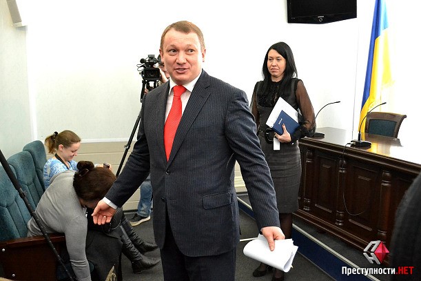 Корупційна імперія прокурора Комашка: торгівля лісом, крадіжка нафти і сім земельних ділянок 2 kom1