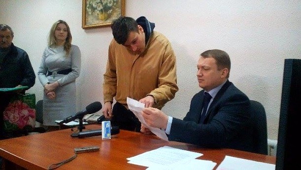 Корупційна імперія прокурора Комашка: торгівля лісом, крадіжка нафти і сім земельних ділянок 3 kom2