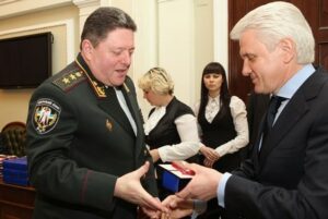 Смотрящий Януковича Лисицков продолжает терроризировать Украину – Парасюк