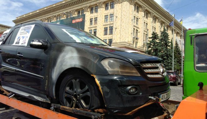 Харьковский чиновник обвинил СБУ в поджоге джипа 1 mers ml