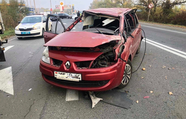 Ужгородский судья попал в ДТП с пострадавшими 1 p 638035 4 slidertop2