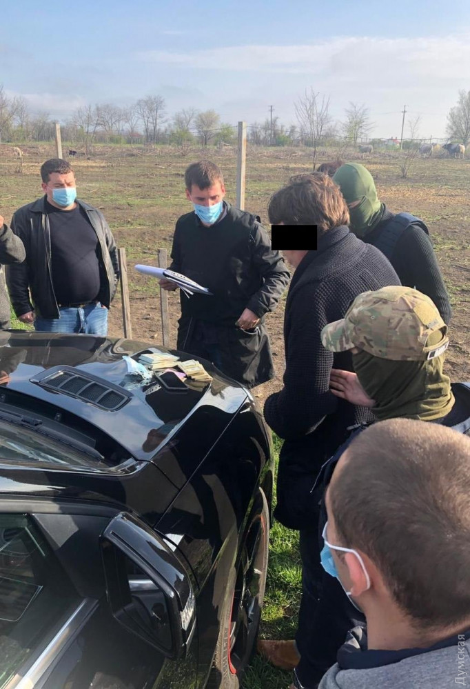 Начальник филиала "Военторгсервиса" арестован с залогом в ₴20 миллионов 1 picturepicture 162020665950981243344057 20457