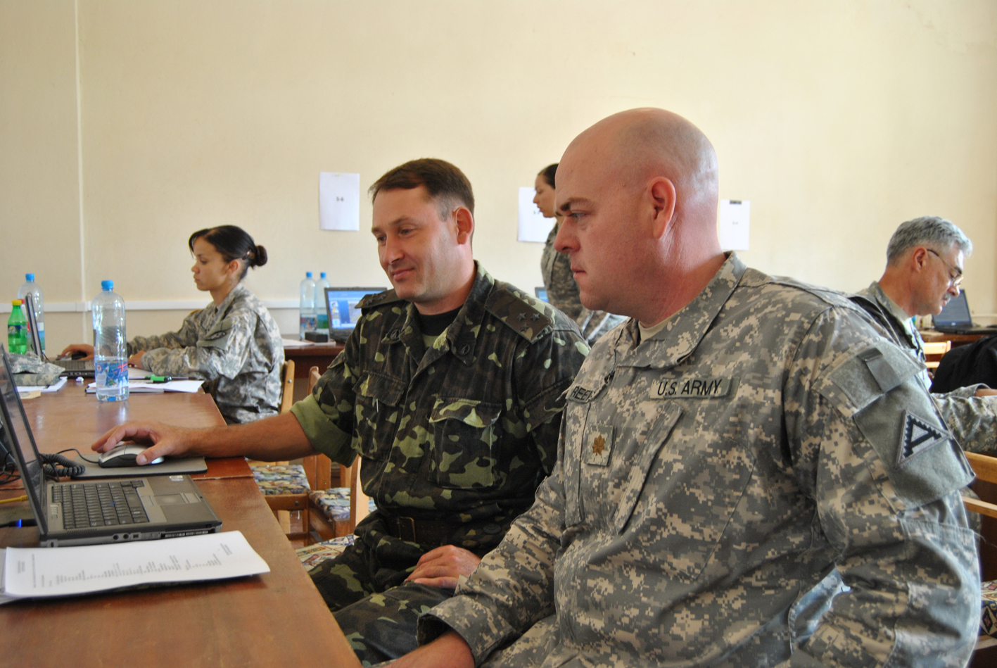 Унікальними знаннями, що рятують життя військовим Поділились військові інженери Збройних Сил Канади 2 pid 4