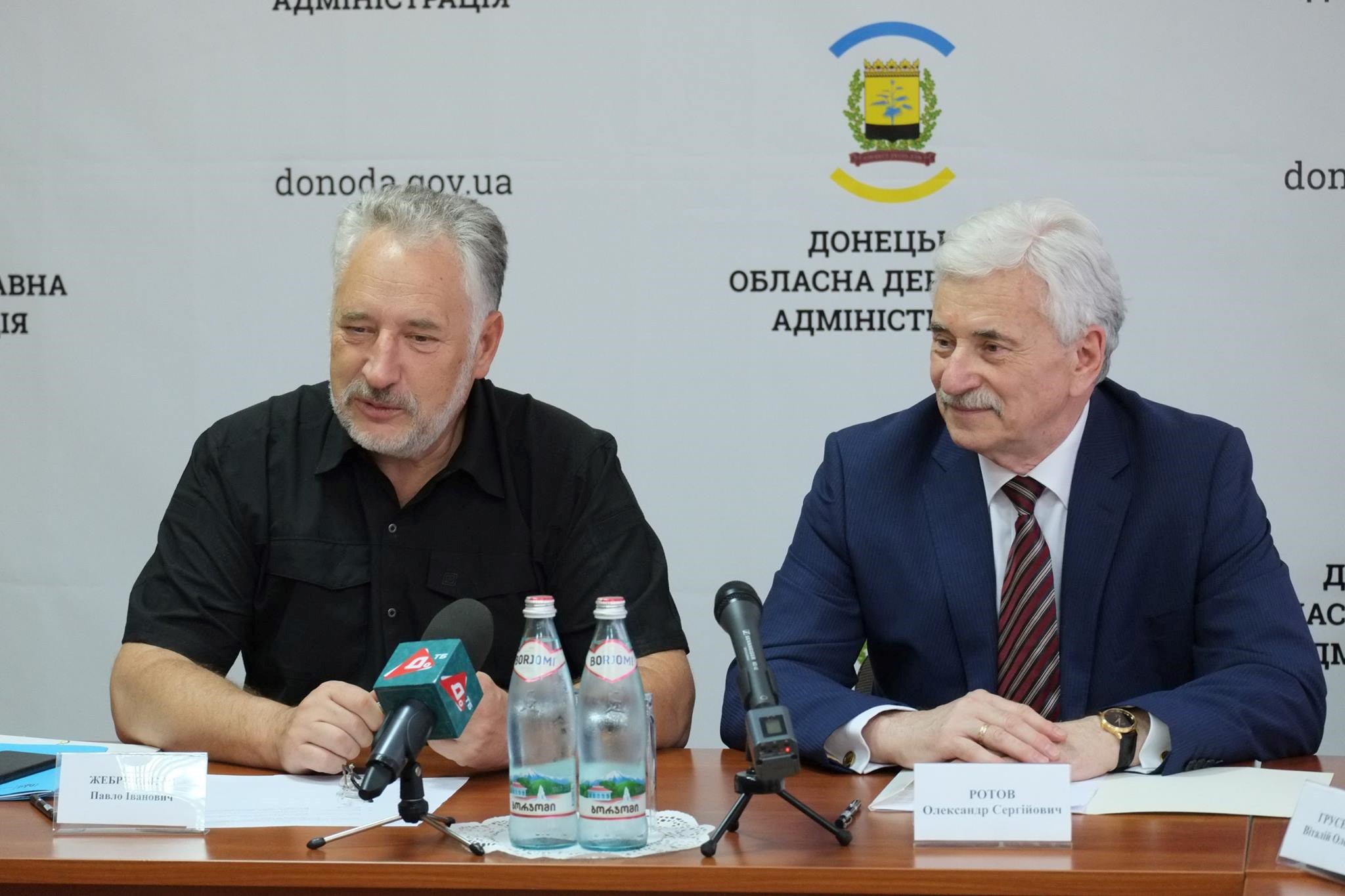 Жебривский и миллиарды. Как «школы будущего» от Порошенко превращаются в «больницу будущего» от Ющенко 15 zz14